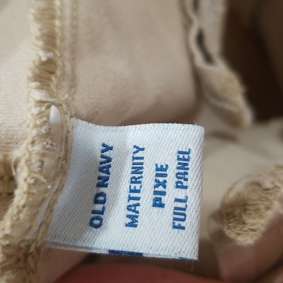 Old Navy Maternity Pixie Pants - Picture 5 of 5